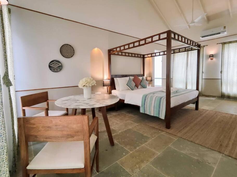Barcelona Villas At Love Story Siolim- 3Bhk Private Pool Villas Ngoại thất bức ảnh
